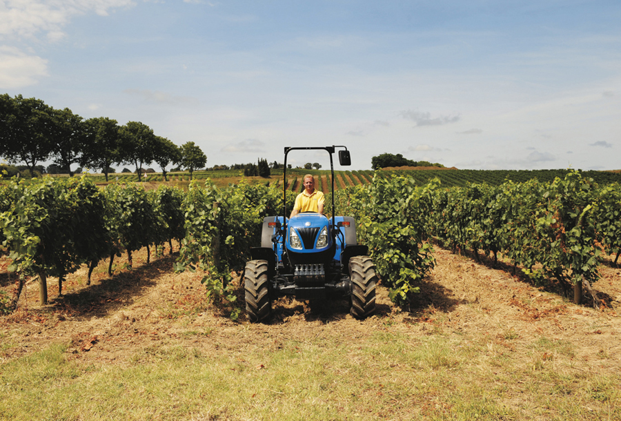 NEW HOLLAND T4.95V - TIER 3 TRACTOR NEW HOLLAND T4.95V - TIER 3 TRACTOR